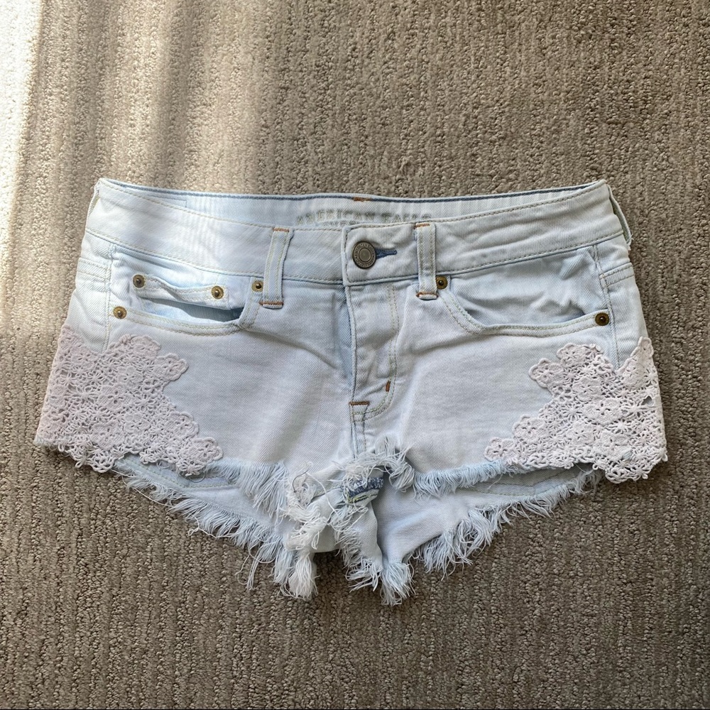 AEO lace shorts